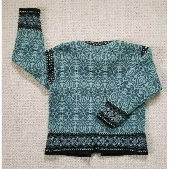 Newton Trading Co. Womens Ornate Embroidered Wool Sweater Size Petite Small - Picture 2 of 6